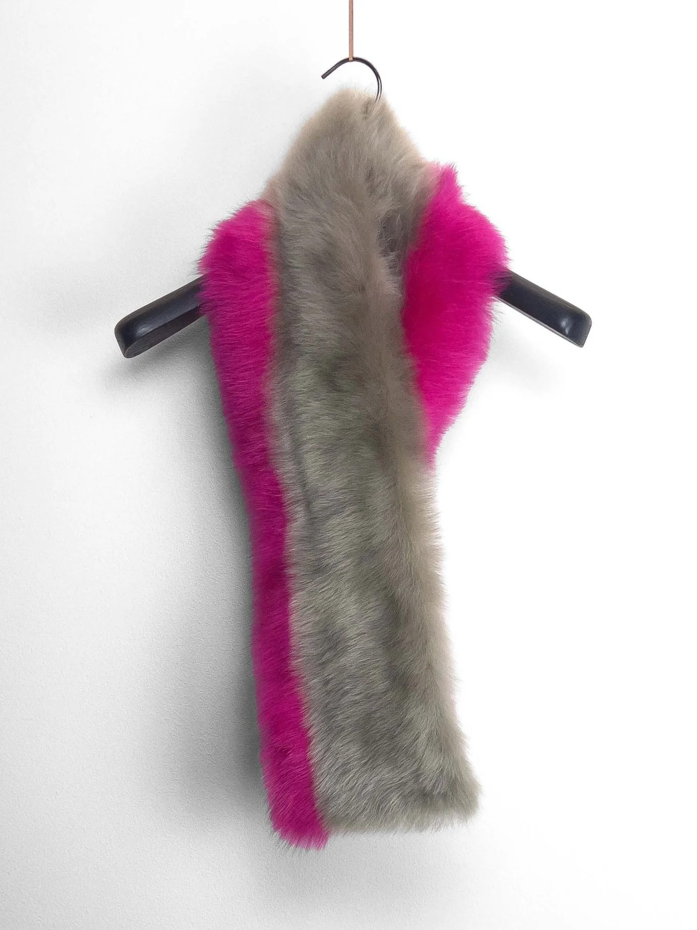 KD ACCESSORIES — Luxury Shearling Clothing